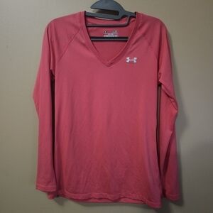Under Armour Heat Gear Semi Fitted Women's Size S Longsleeve Shirt Pink V Neck